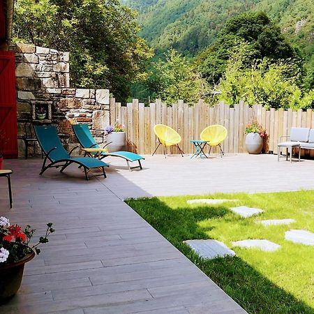 Le Relais D'Avajan Bed & Breakfast Bagian luar foto